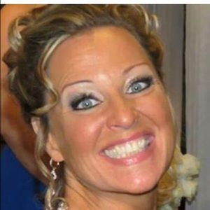 Meet your Posher, Joann